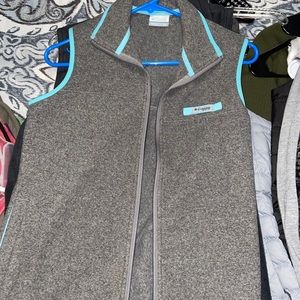 Columbia vest